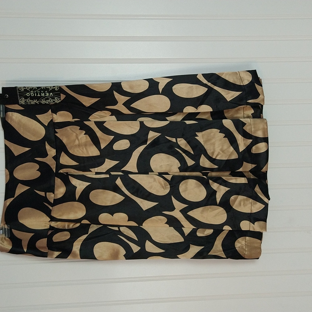 Vertigo Paris Fit and Flare Skirt Size 8